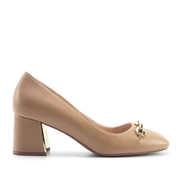 TACON NINE WEST ENTO CAMEL