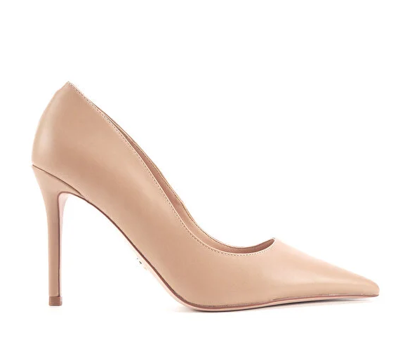 TACON NINE WEST NUDE