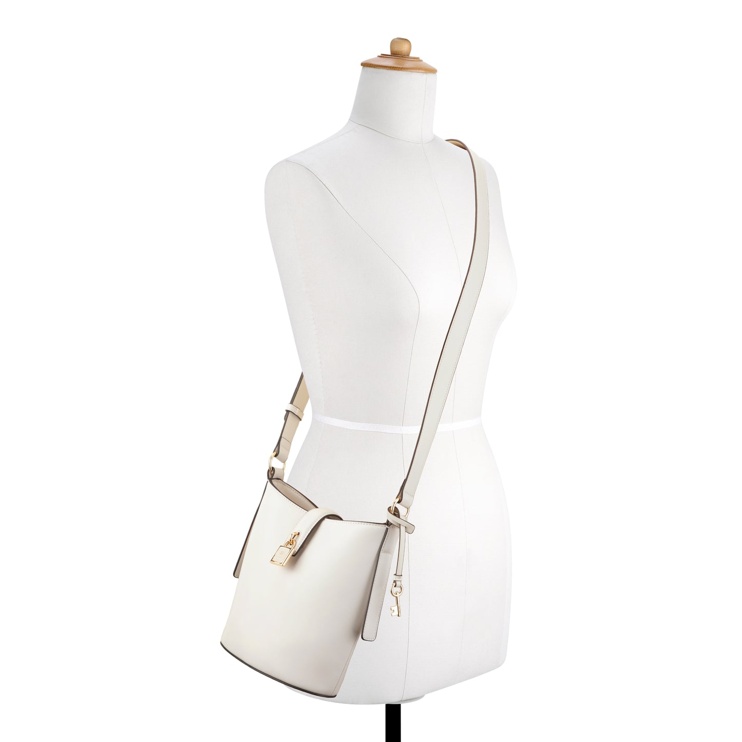 CARTERA NINE WEST TENELY MILK