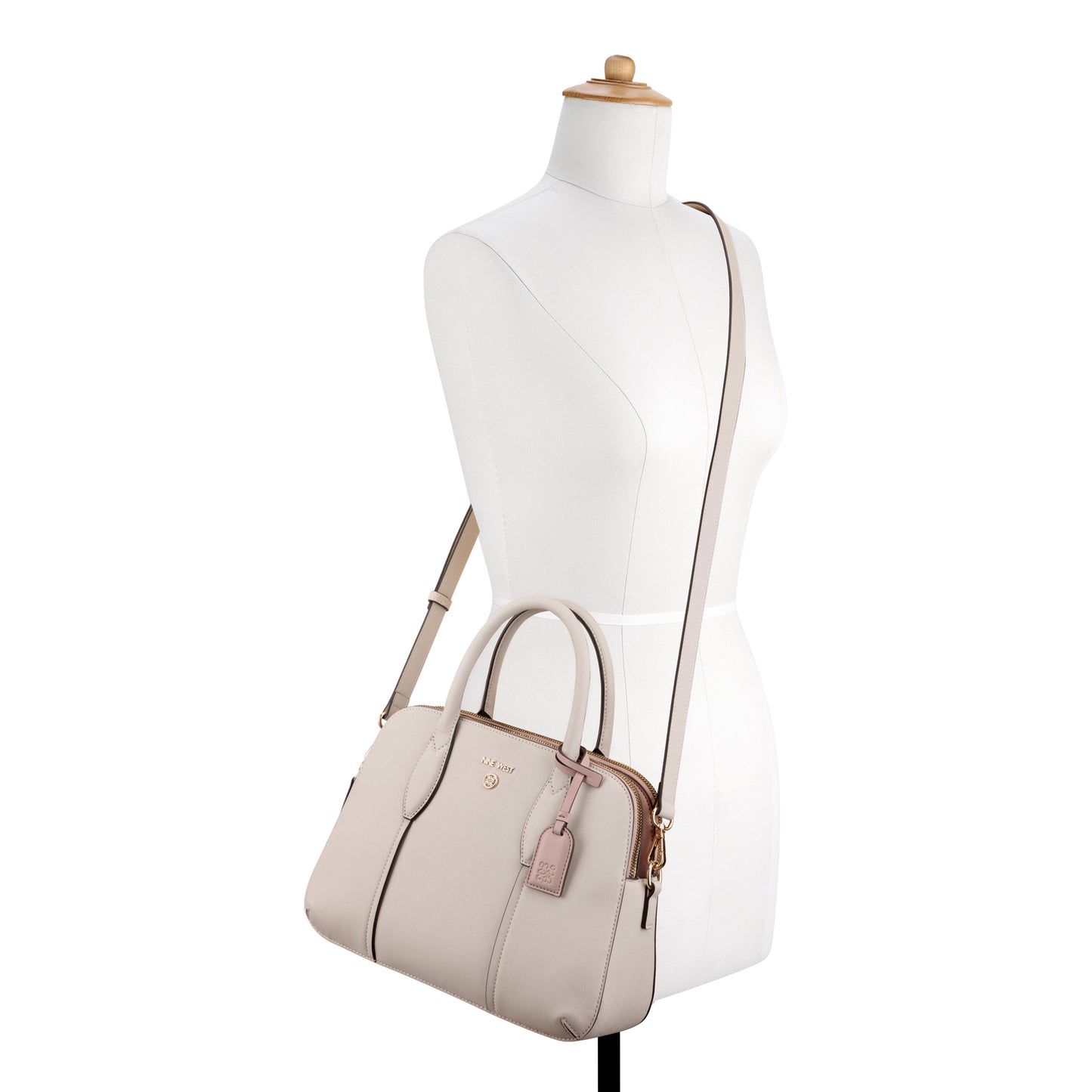 CARTERA NINE WEST GRADY CEMENT