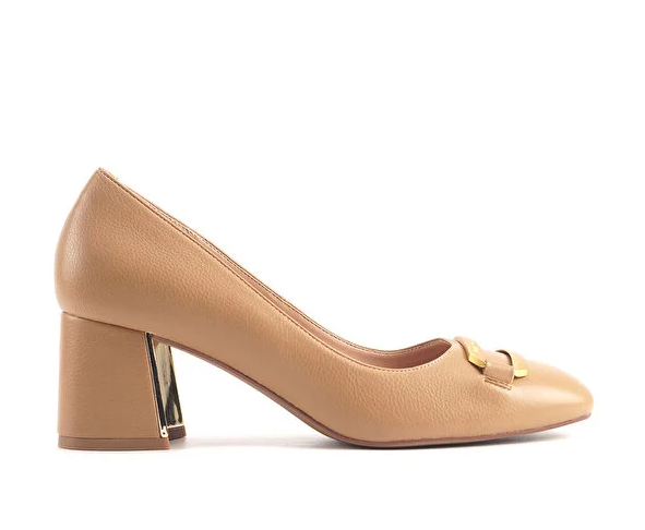 TACON NINE WEST CAMEL
